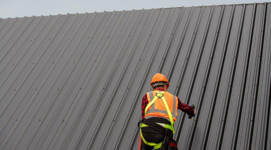 Expert new roof installation services in Flatonia, TX